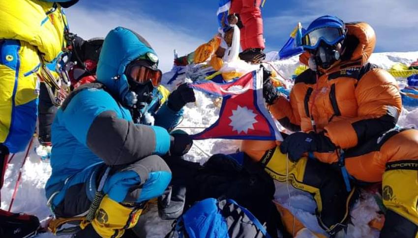 Summit Conqueror: Inspiring 16-Year-Old Boy Scaling Mount Everest