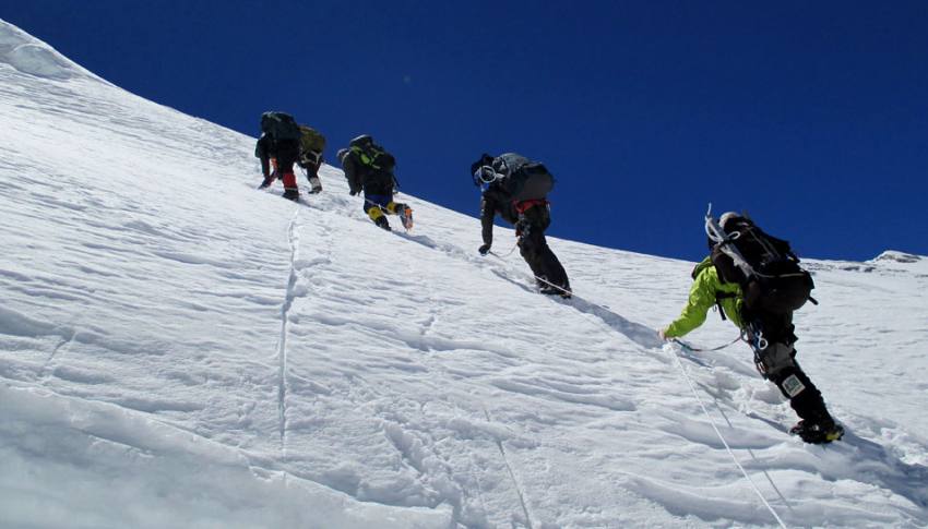 Climbing moment of Kanchenjunga