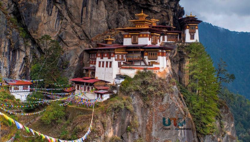  Taktsang Monastery( Tiger's Nest)